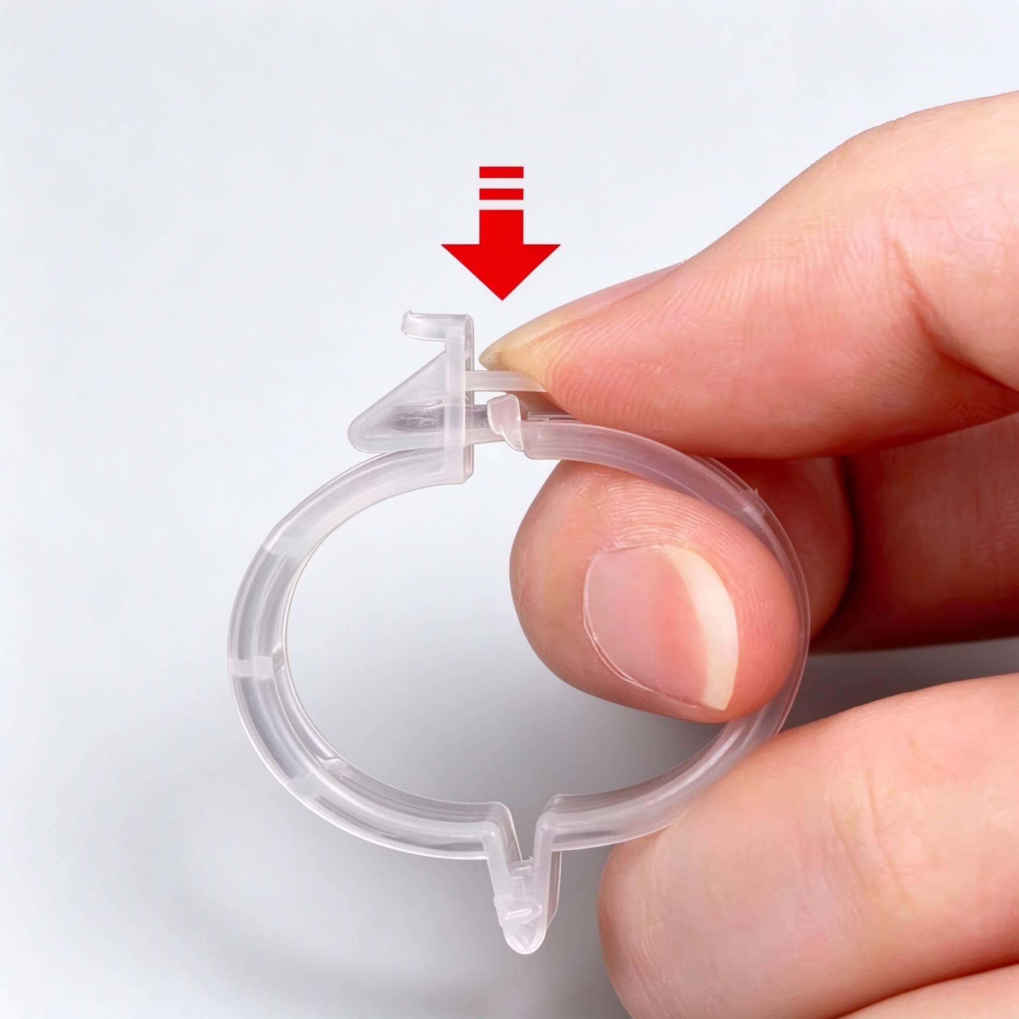 Grofine tomato support clip usage demonstration - how to open and close the clip